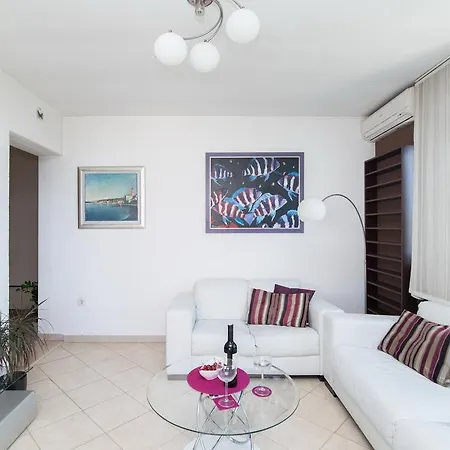 Eden Apartmán *